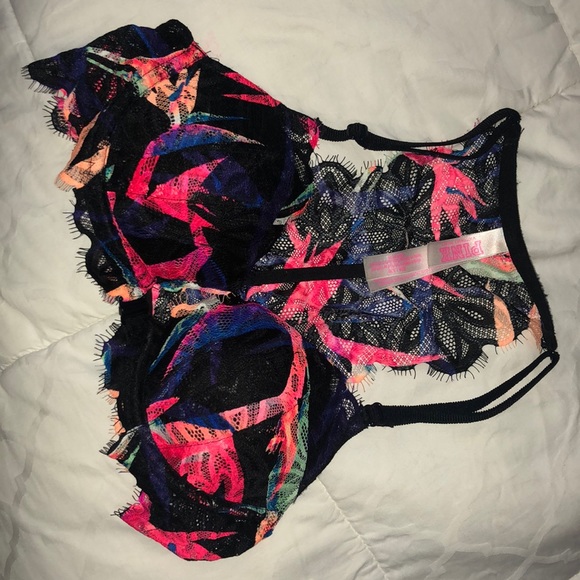 Bra/ bralette - Picture 1 of 3